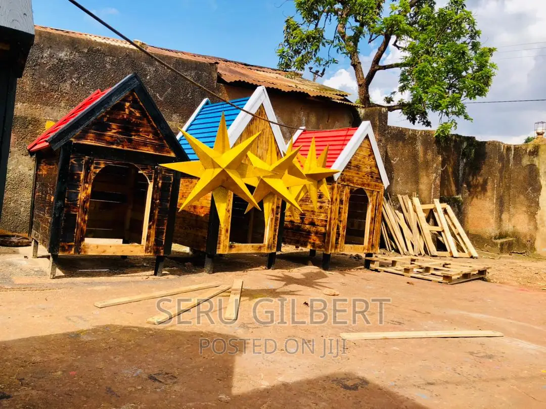 Start Dog House Available