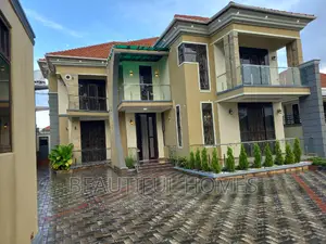 Furnished 6bdrm Duplex in Kira Mamerito Road for sale