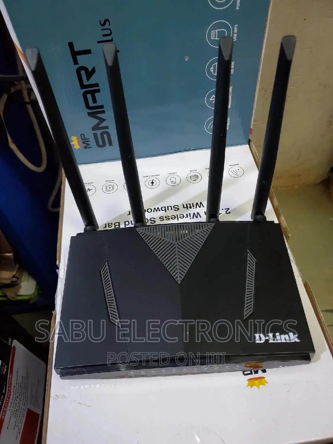 M960 D-Link Router Open to All SIM Cards