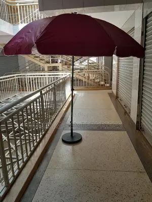 2.2mtrs Silver Coated Business Umbrella With It's Base