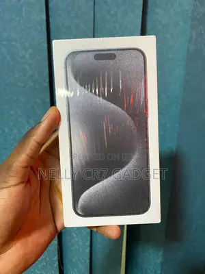 New Apple iPhone 15 Pro Max 256 GB Black