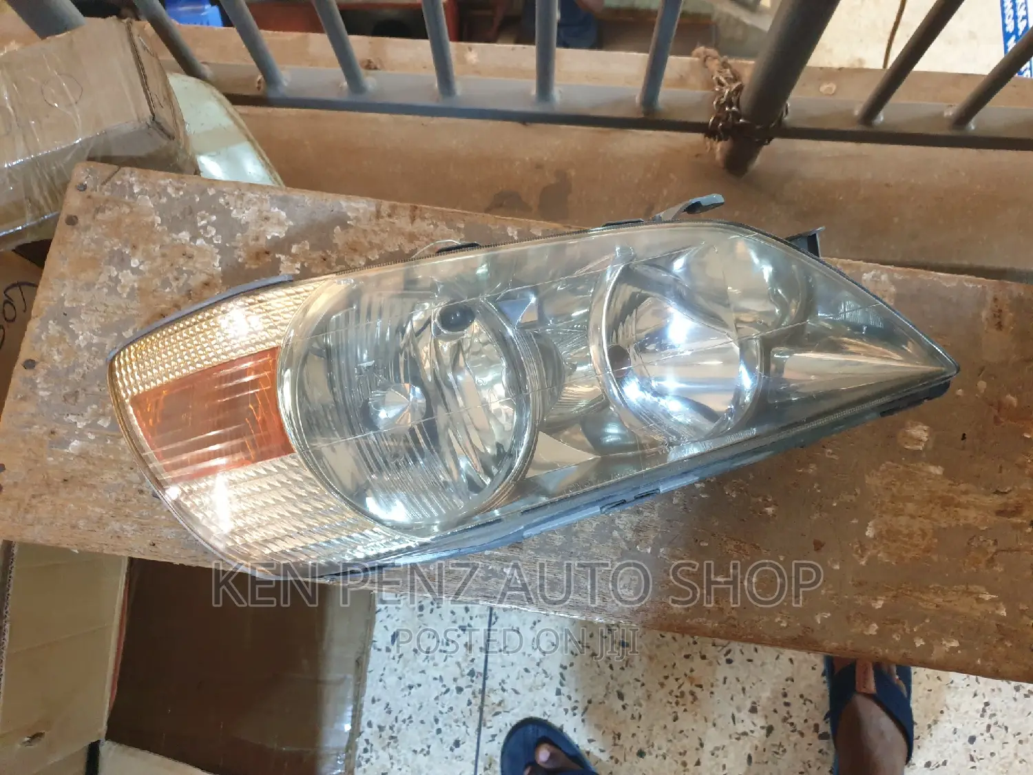 Headlamps Alteza 2003