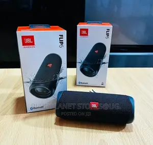 JBL Harman Flip 5 Bluetooth Speakers \\ 20watts