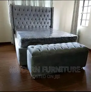 Dressed Bed of 5 X 6 Feet Gray Color Call