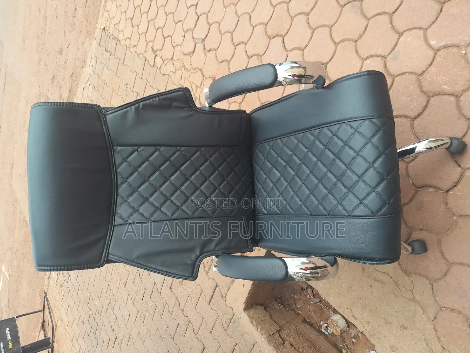A Very Nice Office Chair