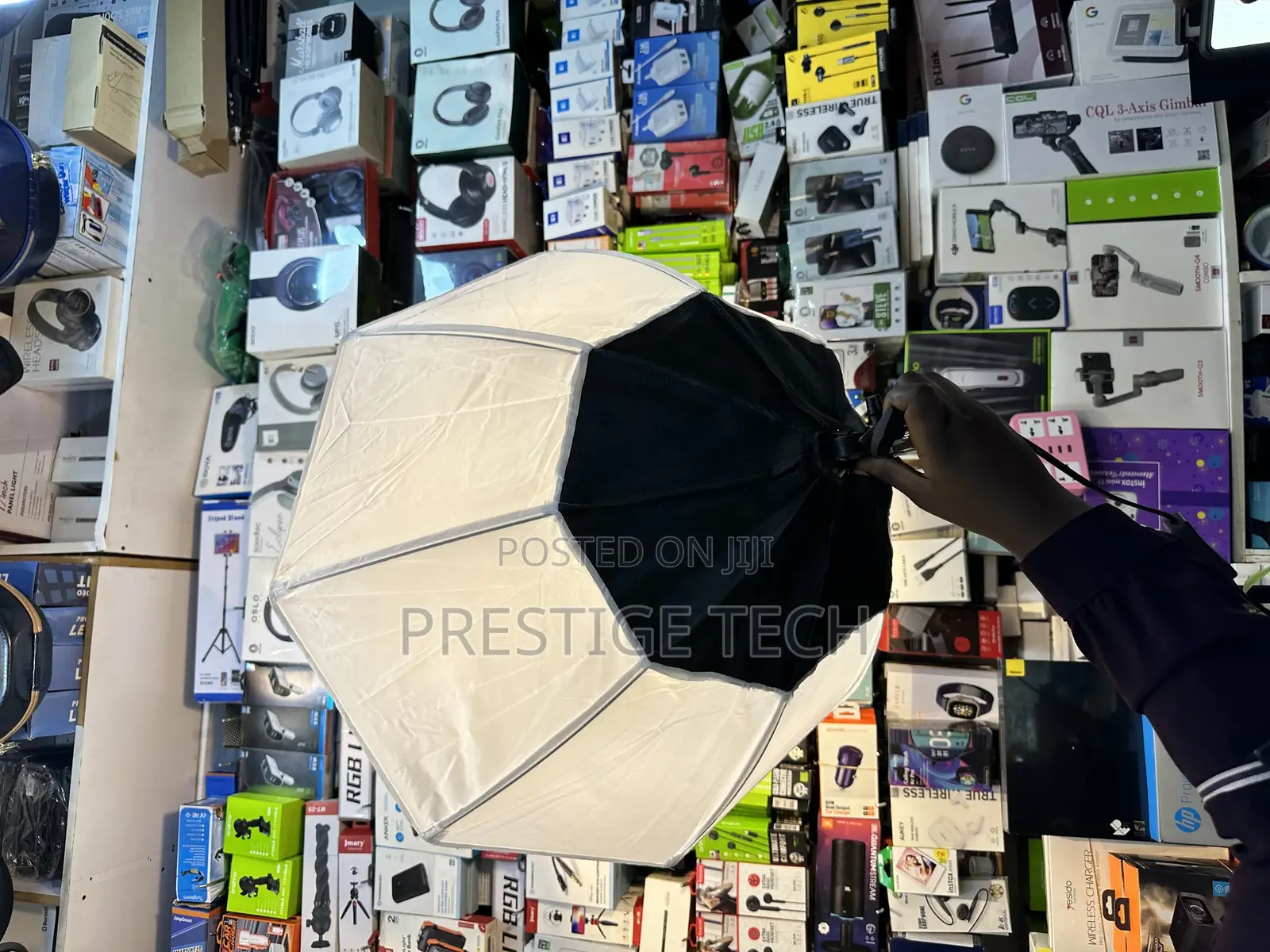 85w Dimmable Led Light + 70cm White Softbox With Stand