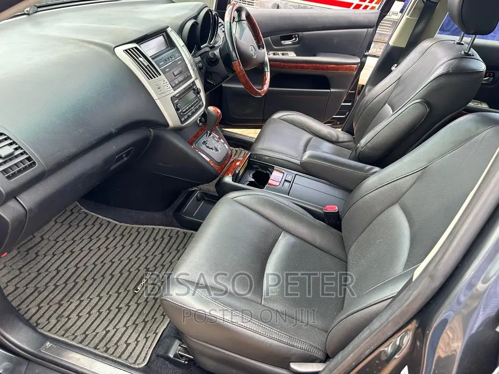 Toyota Harrier 2.4 2010 Gray