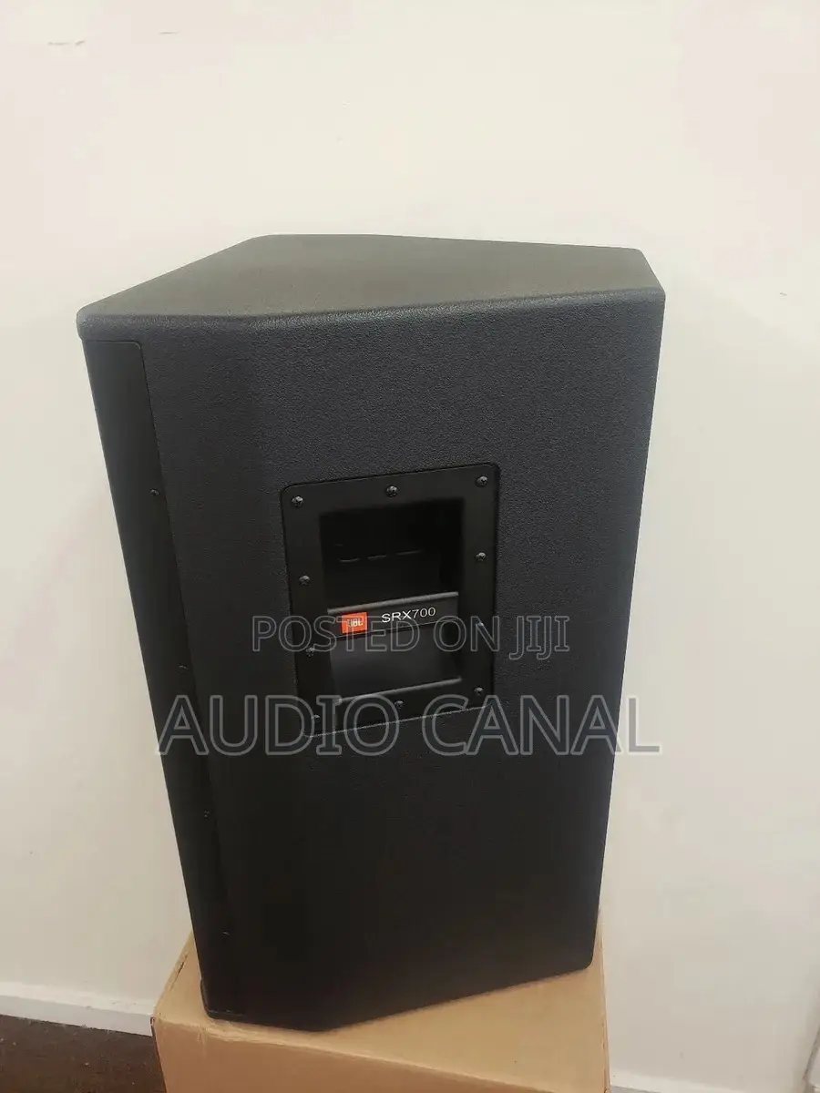 SRX715 JBL 15” Top Mid Range Speaker