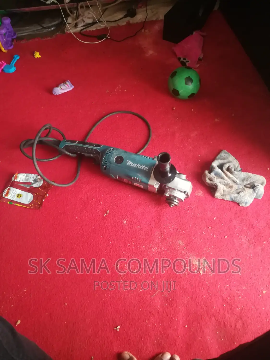 Grinders With Wire for Hire