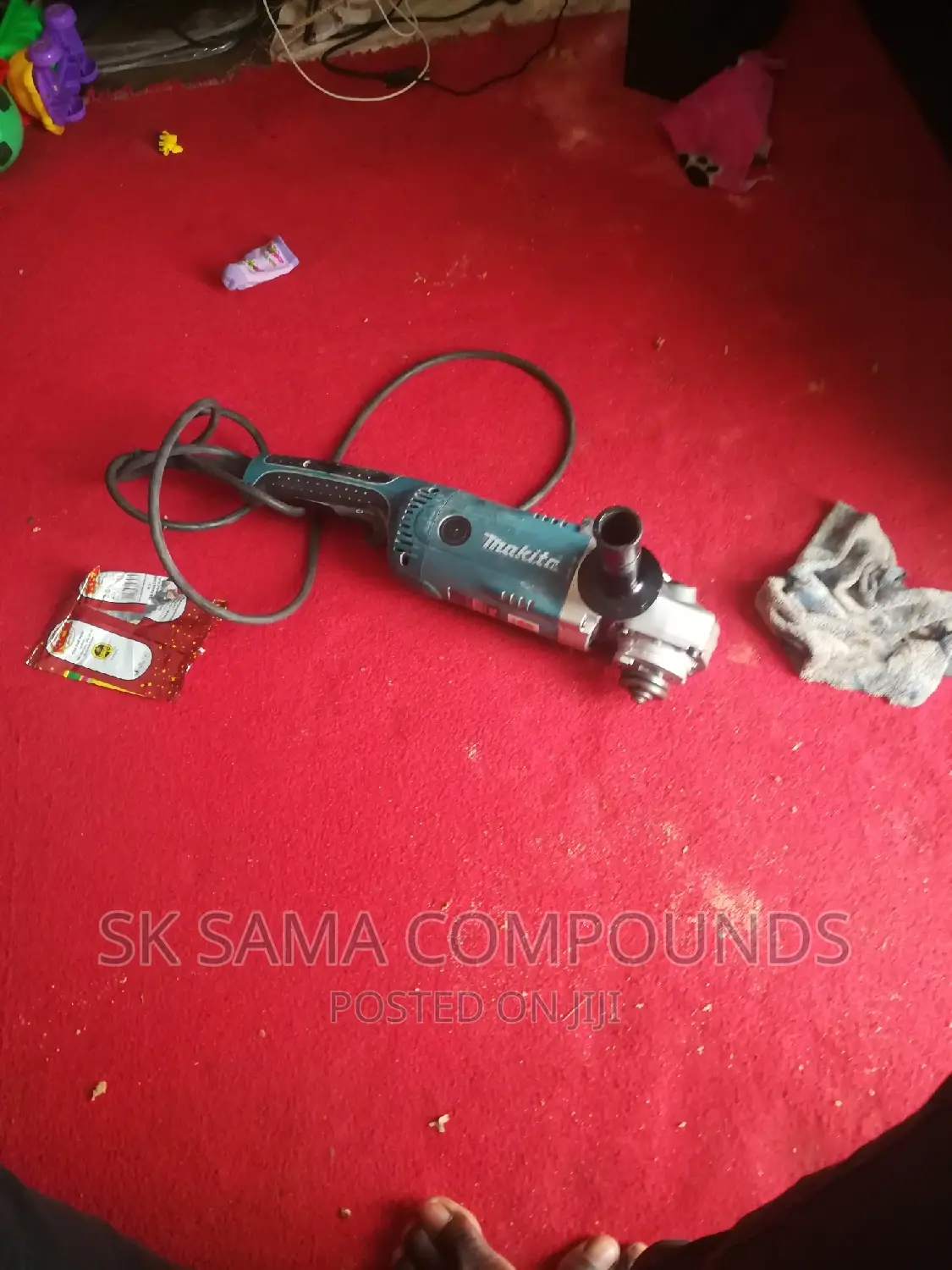 Grinders With Wire for Hire