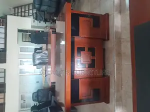 A 1.6metre Executive Office Table