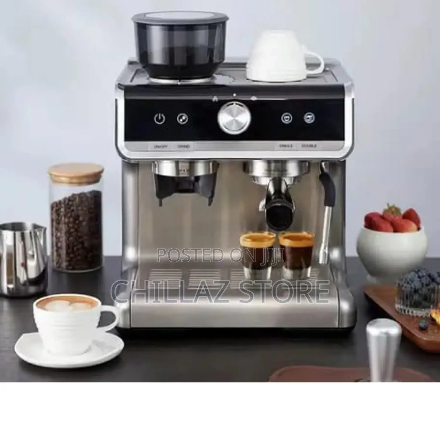 Coffee Maker With Grinder.