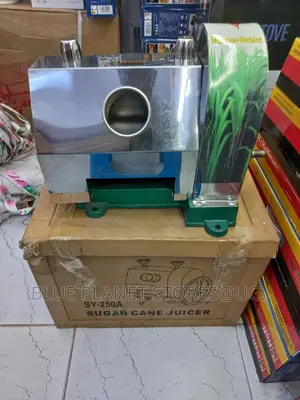 Commercial Manual Sugarcane Juice Extractors \\ S/S Body