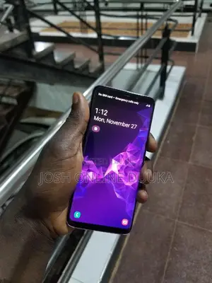 New Samsung Galaxy S9 64 GB Blue