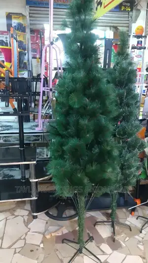 Artificial 2.5 Mittres Xmas Pine Tree With Solid Metal Legs