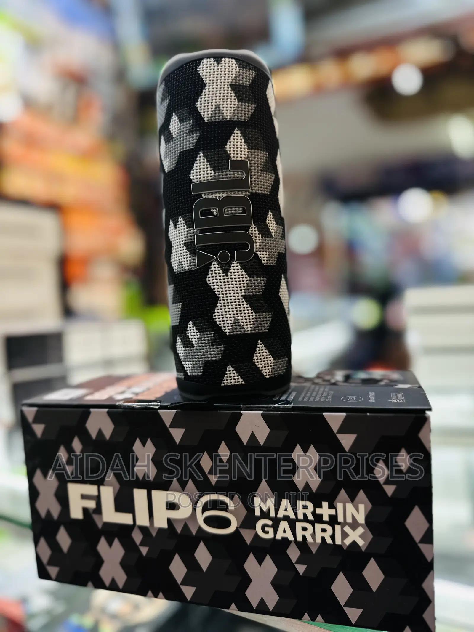 Flip 6 MARTIN GARRIX