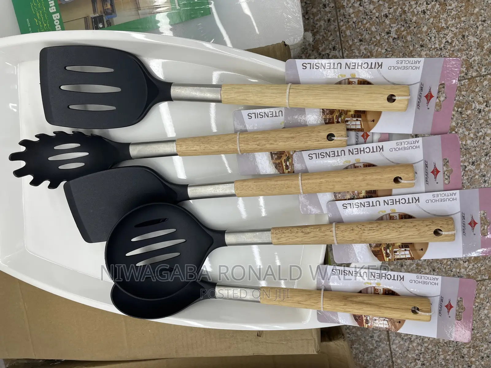 5pc Set Silicone Serving Spoons With Wooden Handle