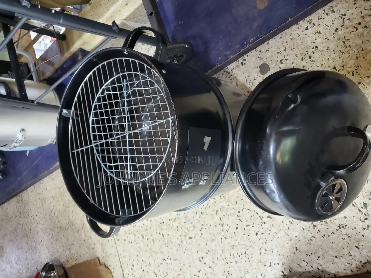 Charcoal Barbecue Grill