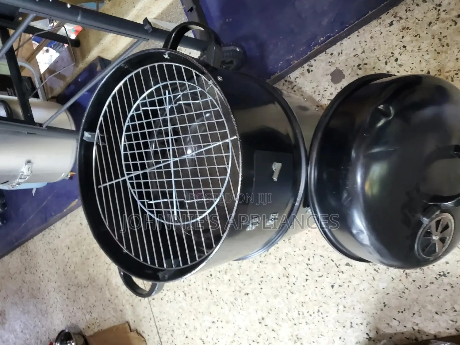 Charcoal Barbecue Grill