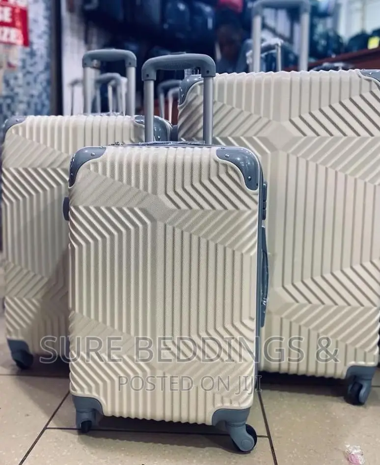 3 PCS Plastic Suitcase