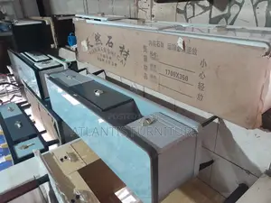 A Durable Flow Cabinet
