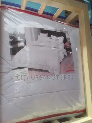 Honey G Duvet Cover Set