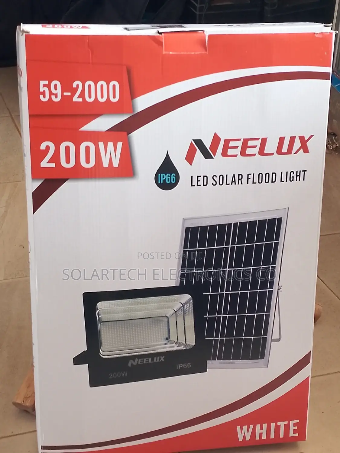 LED Solar Flood Light 200w