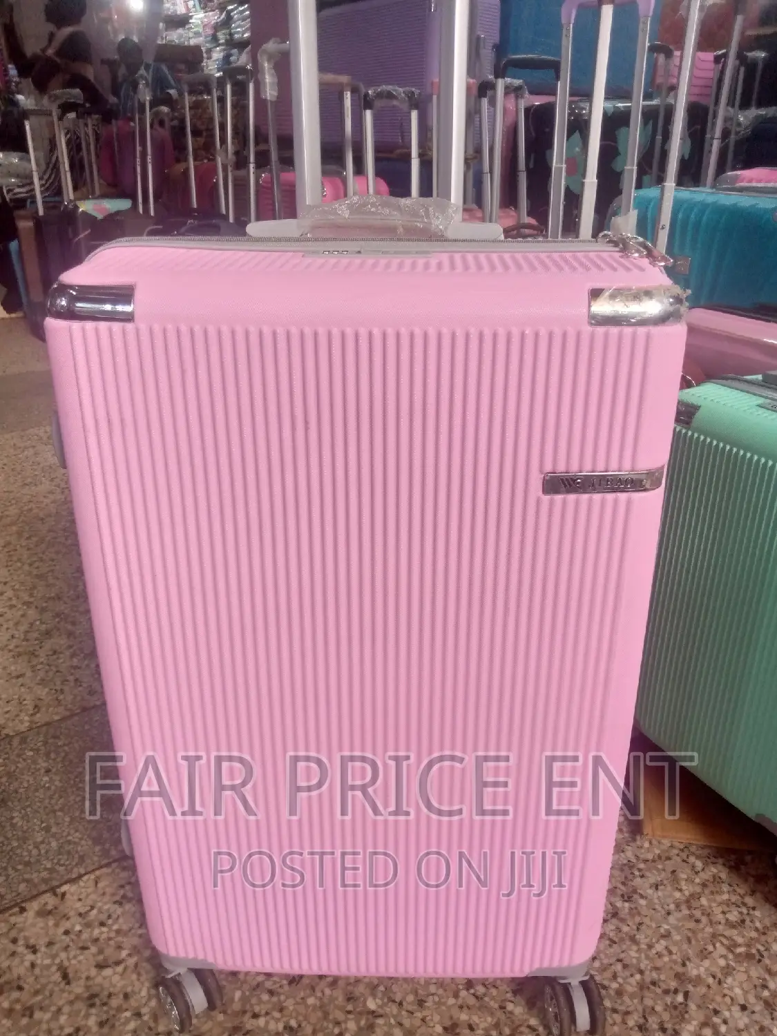 Vip Executive Plastic Suitcase Extra Large.( Pink)