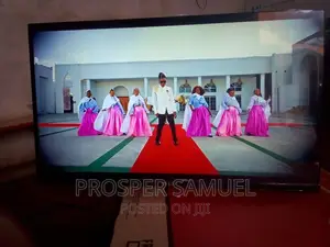 Brand New LG 32 Digital Frameless Flat Screen Tv