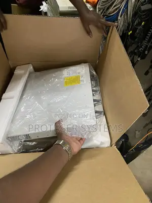 Cisco C9300l-24p-4g-E