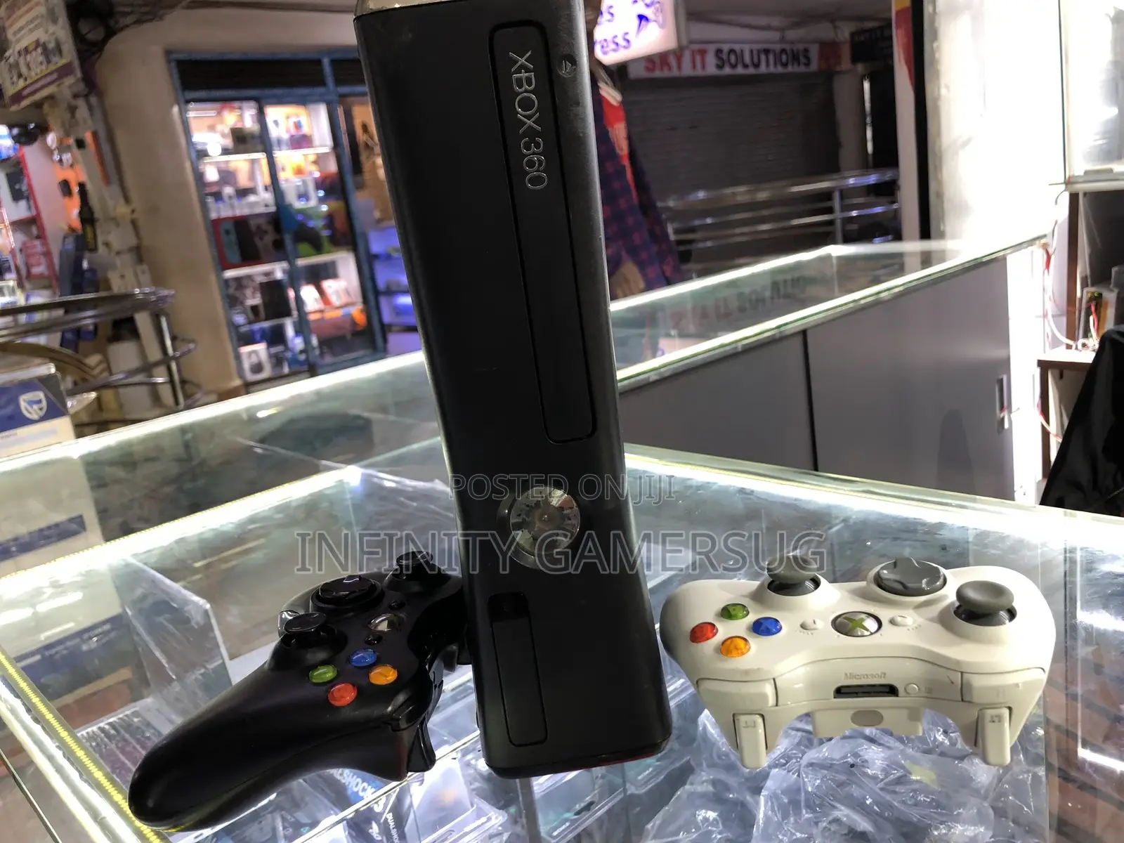 Chipped Xbox 360 With 20 Games