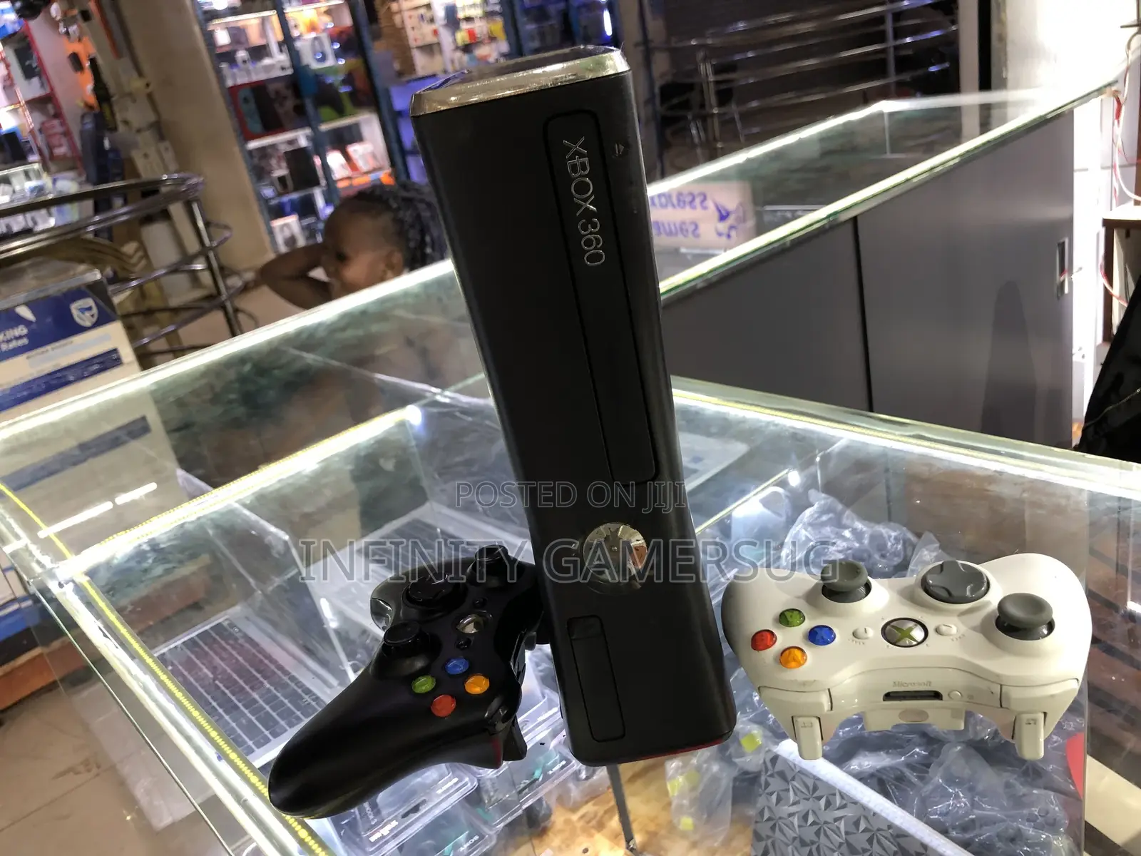 Chipped Xbox 360 With 20 Games