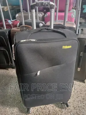 Vip Classy Prince Suitcase.Medium.( Black)