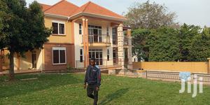 In Munyonyo Lake Viewing Castle For Sale