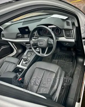 Audi Q5 2.0T Premium AWD quattro 2018 Silver