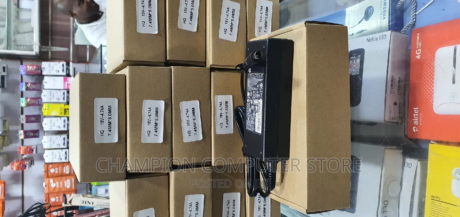 HP (Big Pin) 90W Laptop Charger AC Adapter
