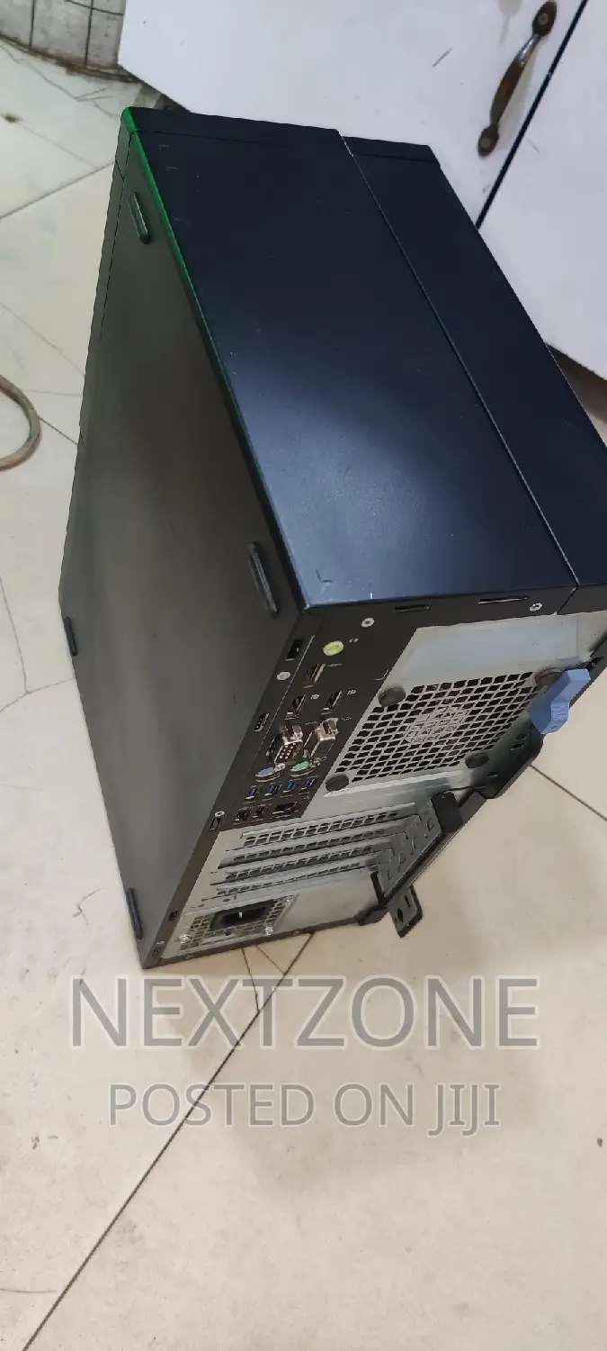 Desktop Computer Dell OptiPlex 7040 16GB Intel Core I5 HDD 500GB