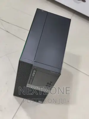 Desktop Computer Dell OptiPlex 7040 16GB Intel Core I5 HDD 500GB