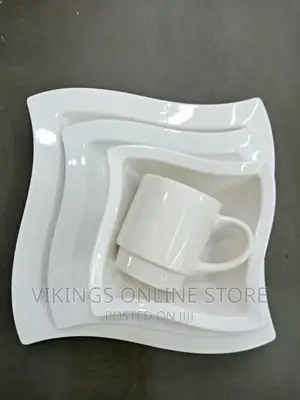 24 Piece Ceramic Dinner Set – White