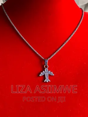 Simple Men’S Necklaces Available