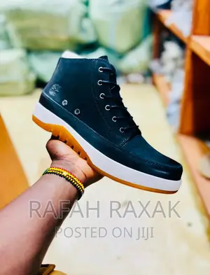 Original Classy Leather Timberland Casual Boots