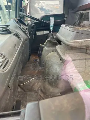 Isuzu Forward 2003