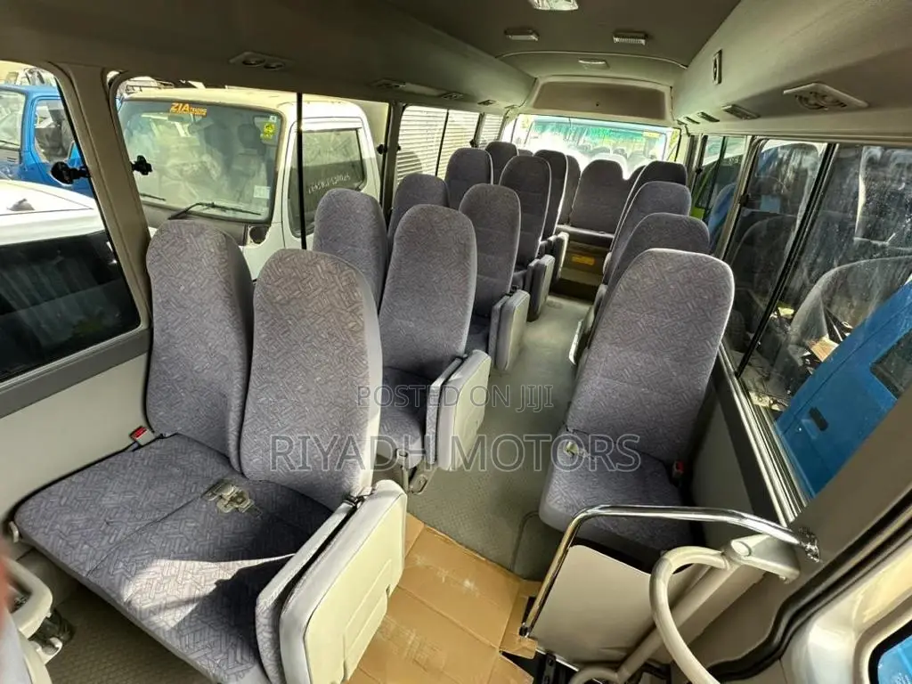Toyota Coaster 2013 Silver