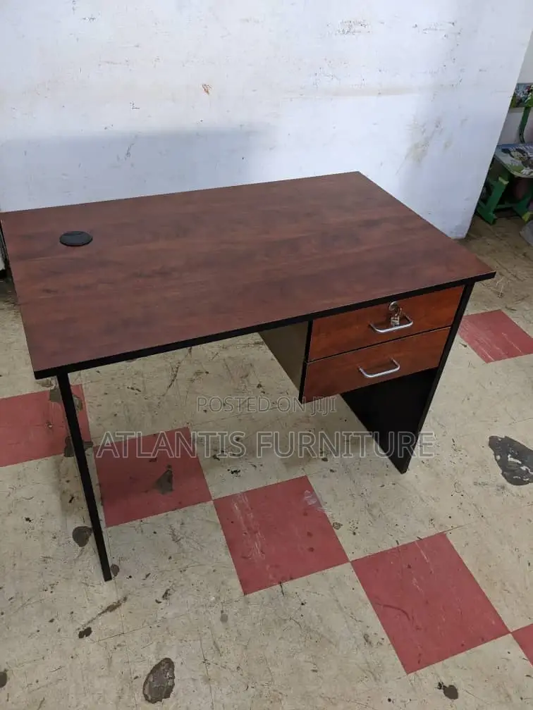 A Portable Computer Table