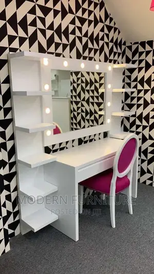 Make Up Table Call