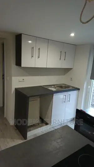 Simple Kitchen Cabinet Call