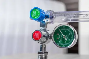Oxygen Regulator