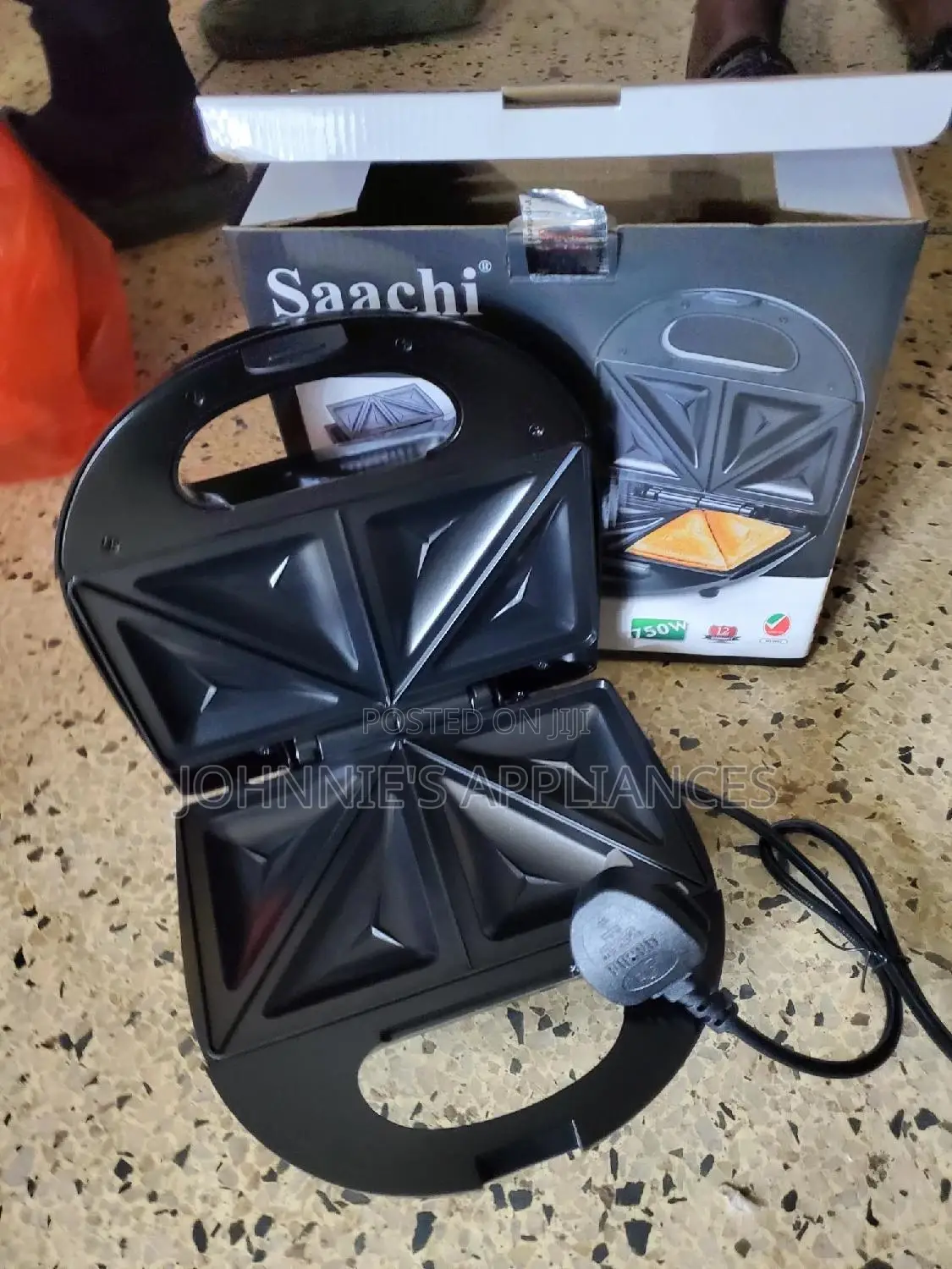 Saarch Sandwich Maker / Toaster
