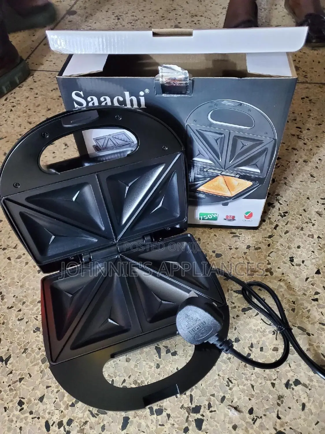 Saarch Sandwich Maker / Toaster
