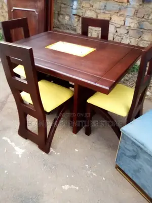 Simple Dinning Table With 4 Chairs